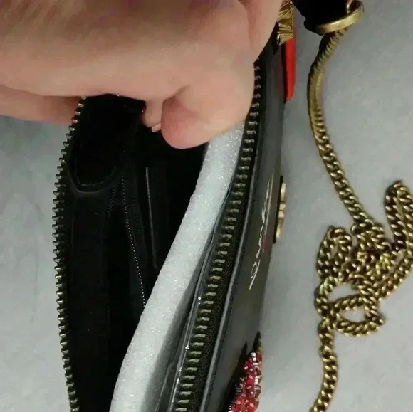 PINKO mini love purse lips patches limited edition crossbody bag NWT - Picture 7 of 8